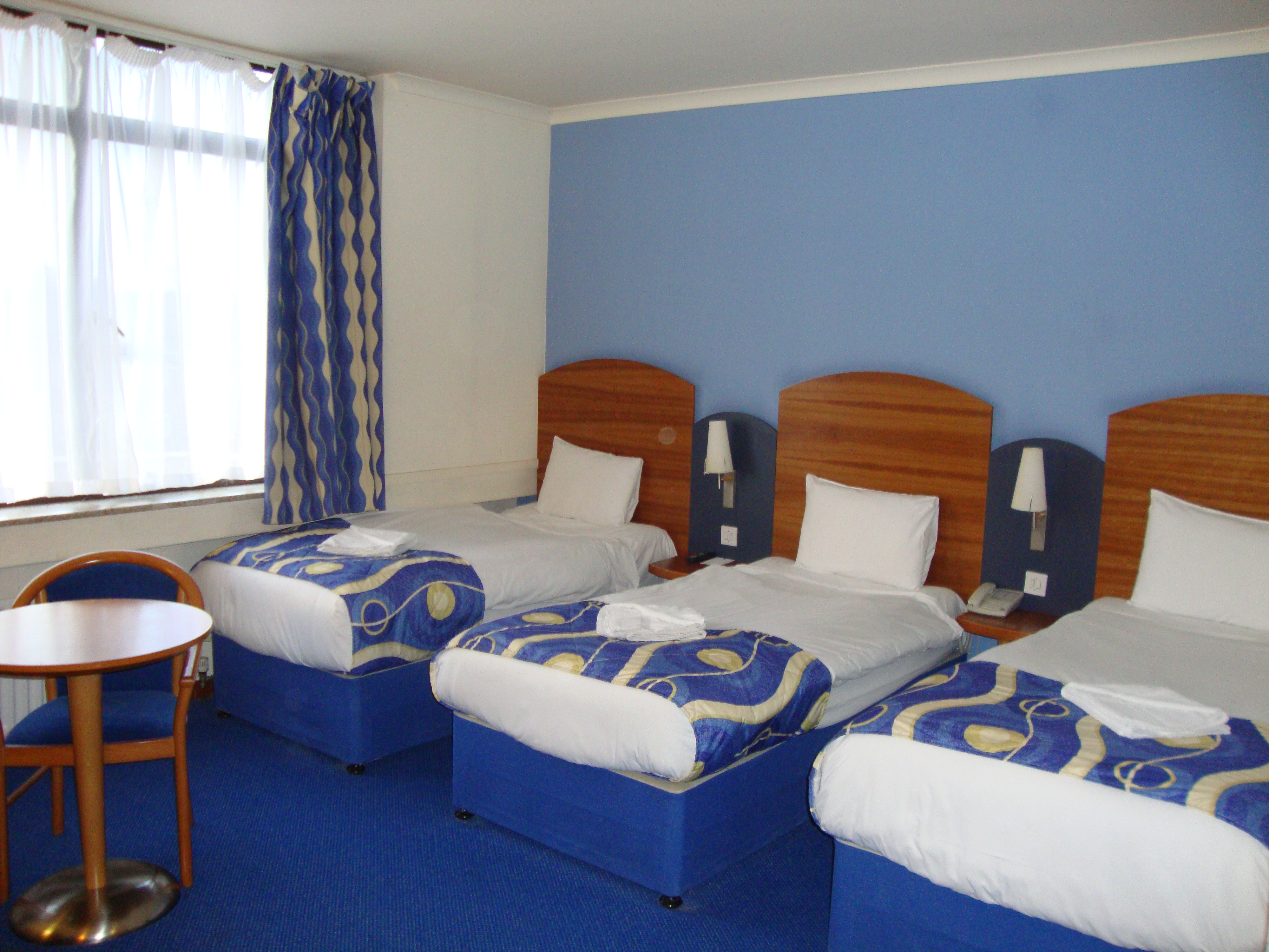 Triple room